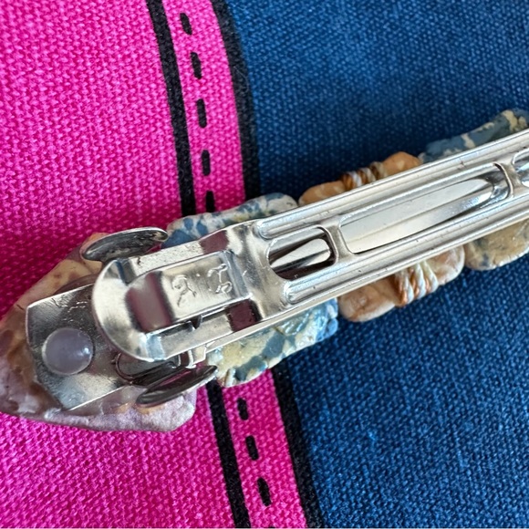 Made In Taiwan Clay Hair Clip - Picture 5 of 8